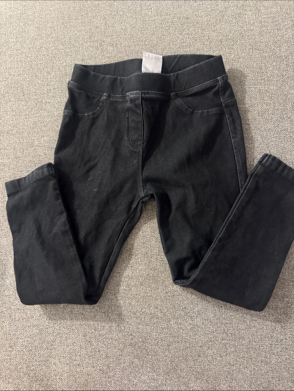 5/$15- Zara jeans size 6